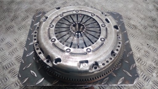 Embrayage Complets VOLKSWAGEN GOLF 5 1.4TSI