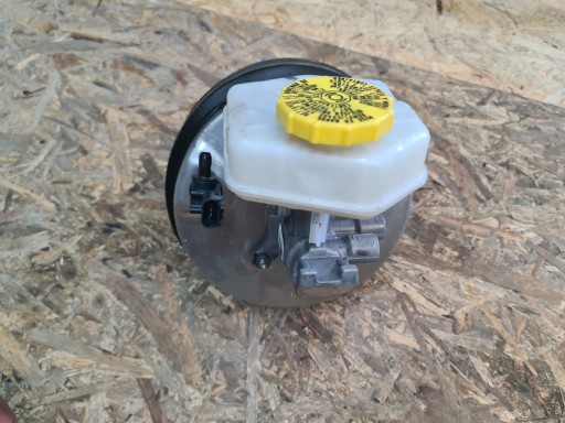 P68373333AB - JEEP GRAND CHEROKEE WK2 18 СЕРВОПРИВІД ГОЛОВНИЙ ГАЛЬМІВНИЙ ЦИЛІНДР