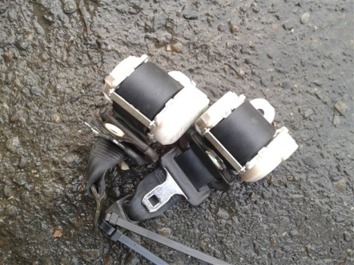 ЗАДНИЕ РЕМНИ ЛЕВЫЙ ПРАВЫЙ TOYOTA AYGO И ЕВРОПА