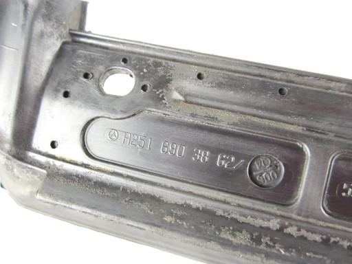 Dichtsatz untere Tür hinten heck rechts Mercedes W251 R-klasa Long