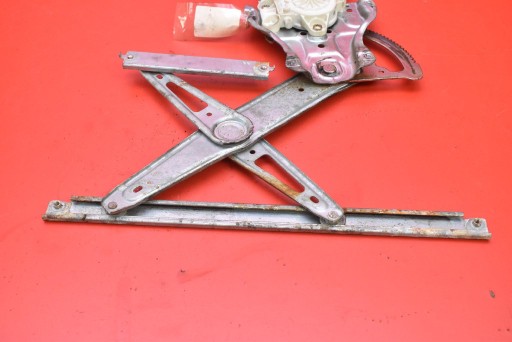 window regulator left front EU 69820-05050 TOYOTA AVENSIS T25 02-06