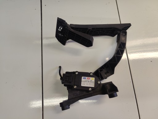 HYUNDAI I40 PEDAL potentiometer gas 32726-3Z900