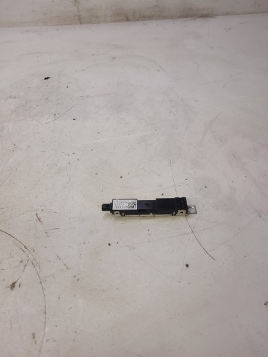 antenna amplifier AUDI A6 C7 A7 4G8035225D