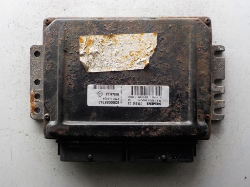 RENAULT computer control unit S110010004D 8200055742