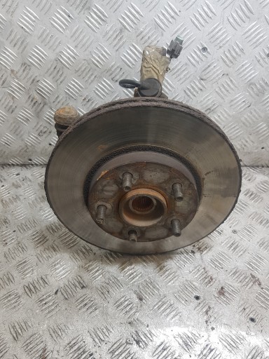 otoč čepu pravý předek NISSAN ALMERA TINO 1.8 B