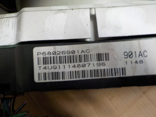 dials dodge caliber 2,0 crd P68026901AC