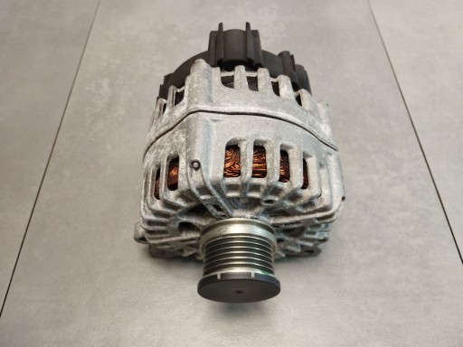 Audi a5 sportback 8ta 2016 2.0 tdi генератор 180a 04l903017a