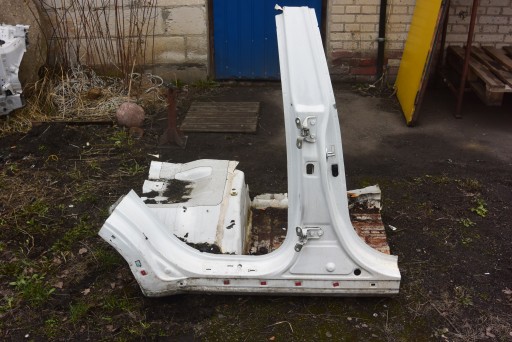 ПОРІГ СТІЙКА ЦЕНТР ЗАДНЯ ЧВЕРТЬ ПРАВА KIA SPORTAGE III