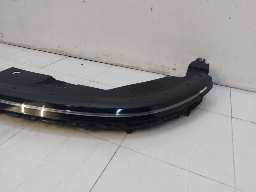 HYUNDAI KONA II 23r> light DRL LED front upper 5 vertical original 92209BF