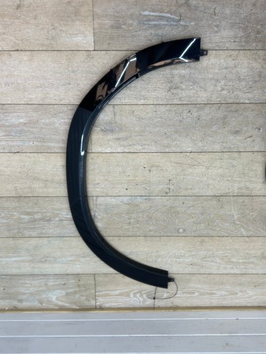 ozdobná lišta POSZERZENIE blatníku levá předek BMW X7 G07 105034-20