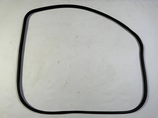 gasket rubber door front przednich prawych right Subaru WRX VB 2022r