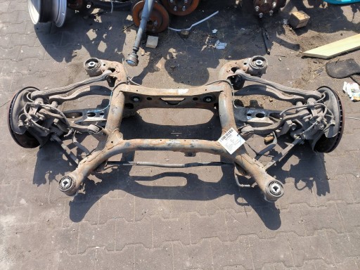 sider / axle beam rear part AUDI Q7 II 4M