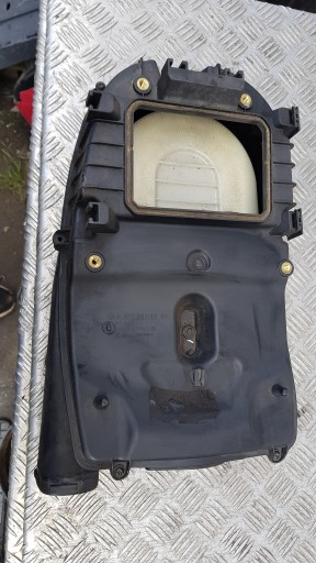 MERCEDES W204 W212 2.2 CDI cover of a filter, air A6510901101