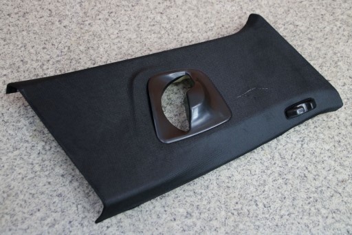 BMW G30 G31 Blende Abdeckung Blende Abdeckung SLUPKA rechts mitte 7384528