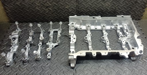 X2ZR - РОЗДІЛВАЛ БАЗА TOYOTA HYBRID 1.5