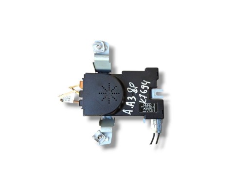amplifier anteny Audi A3 8P 2nd facelift 2008 8P4035225D