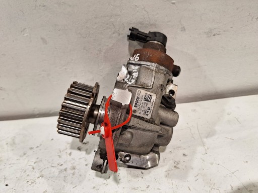 Einspritzpumpe BOSCH 0445010761 PEUGEOT 2008 1.5 HDI 15