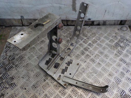 AUDI A8 D2 Stütze OKULAR 4D0821138AP