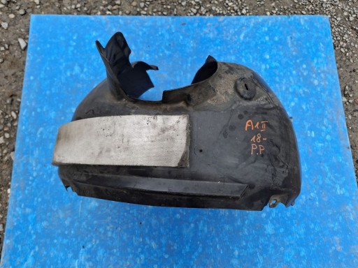mudguard right front AUDI A1 II 82A 2018R->