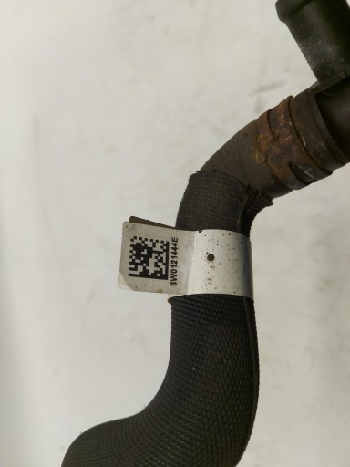 AUDI RS5 8W8 F5 2.9 TFSI prijenos cijev vode 8W0121444E