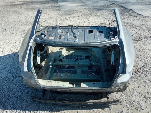 Mercedes w118 cla седан чверть крила ліва права ванна ременя