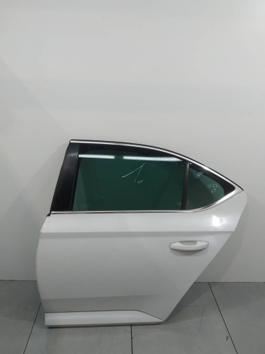 door left rear part sedan LS9R Skoda Superb III (2015-2024)