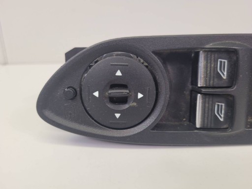 Przyciski of the window front left side Ford Focus 3 facelift 2017 F1ET-14A132-CC