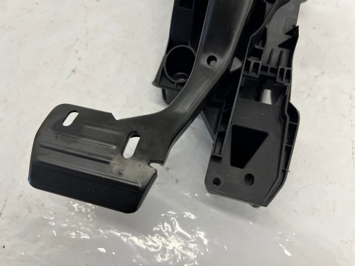 VW T-ROC PEDLA brakes AUTOMAT 5Q1723058BP