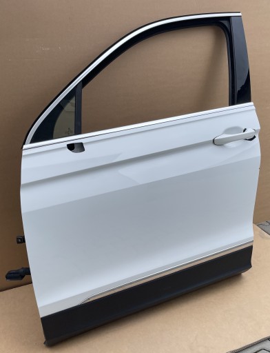 Двери vw tiguan allspace 2016-2024 в цвете lc9a оригинальные идеальные