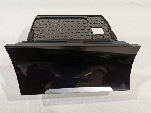 GOLF VII LIFT ПЕПЕЛЬНИЦА BLACK PIANO 5G1863391