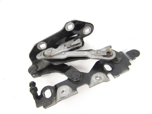 hinge bonnets left Mercedes W212 197