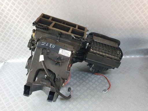 ОБОГРЕВАТЕЛЬ OPEL ZAFIRA C ЕВРОПА 13425433