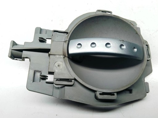 handle inner right rear Citroen C3 1.4 03r 9647164377