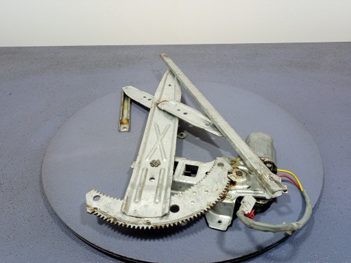 01 - Honda accord vi cg coupe 98 — передний правый стеклоподъемник