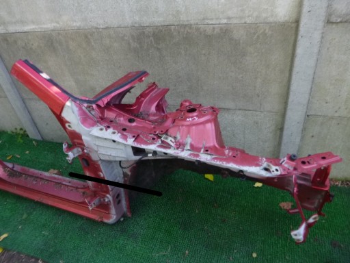 MAZDA 3 BM 2013-ЛОНЖЕРОН ПРАВИЙ ПЕРЕДНІЙ ФАРТУХ