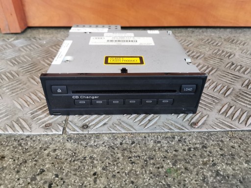 CD-ЧЕЙНДЖЕР AUDI OE 4E0035111A