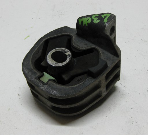 RENAULT MASTER III LIFT gearbox mount 8200675064