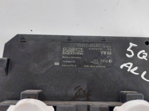 VW GOLF VII OCTAVIA III LEON III AUDI A3 8V comfort control unit 5Q0937084AC