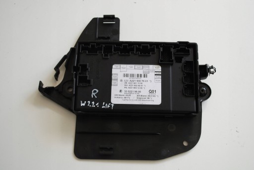 1623718145 - Модуль двери P передний MERCEDES S W221 2219007601 LIF