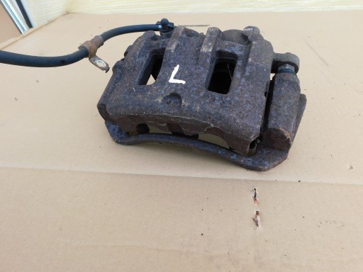 caliper brake left front + Jarzmo Hyundai H1 II Starex original