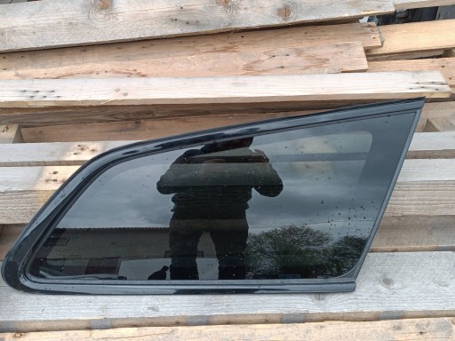 window bodywork right rear part Volvo rok 2019r V90 Cross Country 43R002092