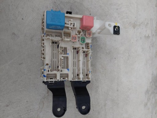 Avensis T27 комфортный модуль BSI 8273005160B