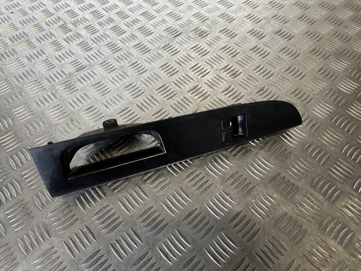 Kia venga оконная панель левая европа 93570-1p300