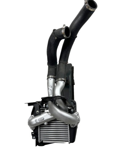 MZ79006RYA1+MZ24001UF - ТРУБКА ИНТЕРКУЛАТОРА РАДИАТОРА MAZDA CX7 CX-7 2.2 MZR-CD R2AX13565 127100-3730