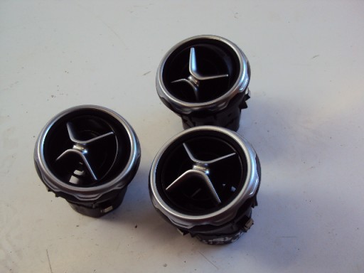 Вентиляційні решітки MERCEDES GLA X156 2.2 CDI 18 R