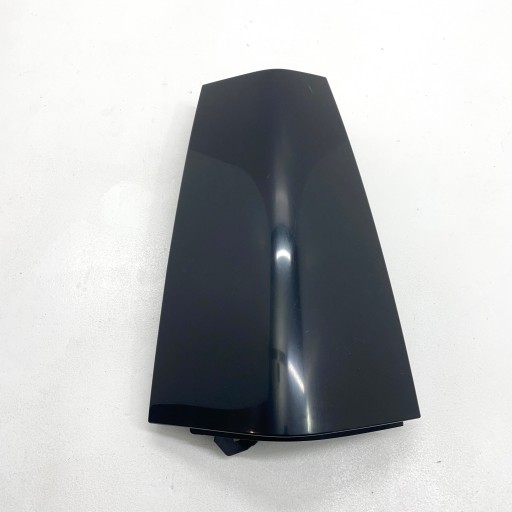 5L6853215A - SKODA YETI LIFT НАКЛАДКА НА СТІЙКУ ЗАДНЯ ЛІВА