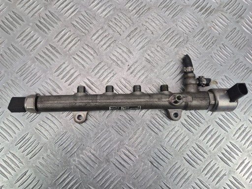 Mercedes E250 CDI C207 2.2 Conduit pieces tuyaux paliwowy A6510700595 OM651