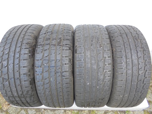 ЗИМОВА ГУМА KUMHO 205/45 R17 - 4шт!!! (U916)