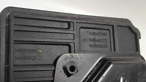 držač akumulatora 244280656R DACIA JOGGER LIFT