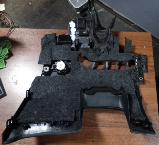 BLENDE ABDECKUNG ABDECKUNG, HUTABLAGE UNTER KONSOLE LEDER AUDI Q7 4M 1